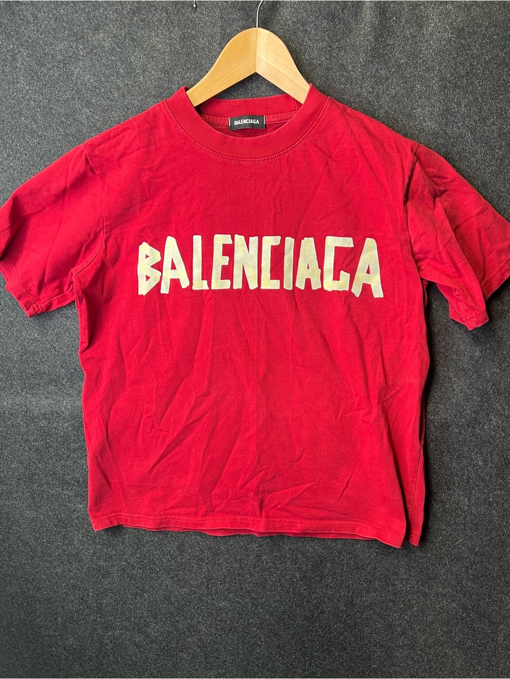 Balenciaga Red Yellow Logo T-Shirt Tape Type Youth S Designer Brand Fashion
